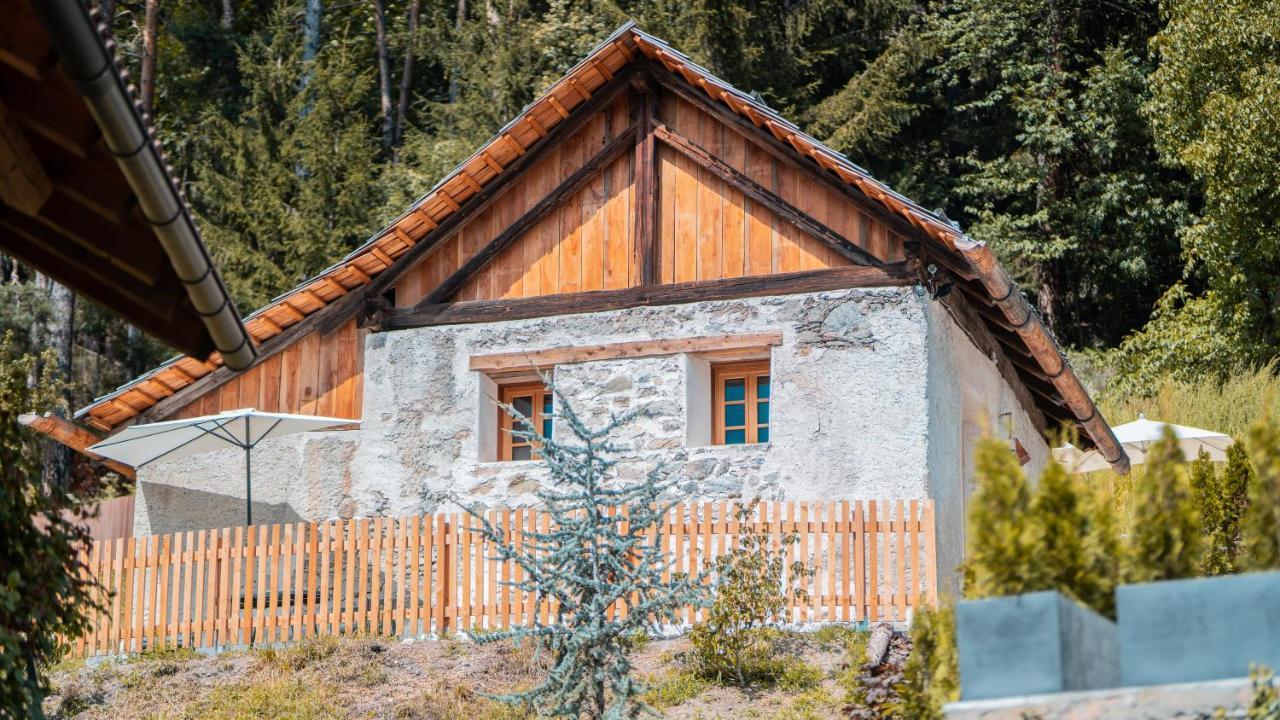 Apartments & Historic Chalet Neuhaus San Sigismondo Buitenkant foto