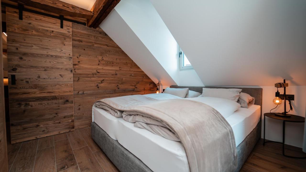 Apartments, Guest House & Historic Chalet Neuhaus San Sigismondo Buitenkant foto
