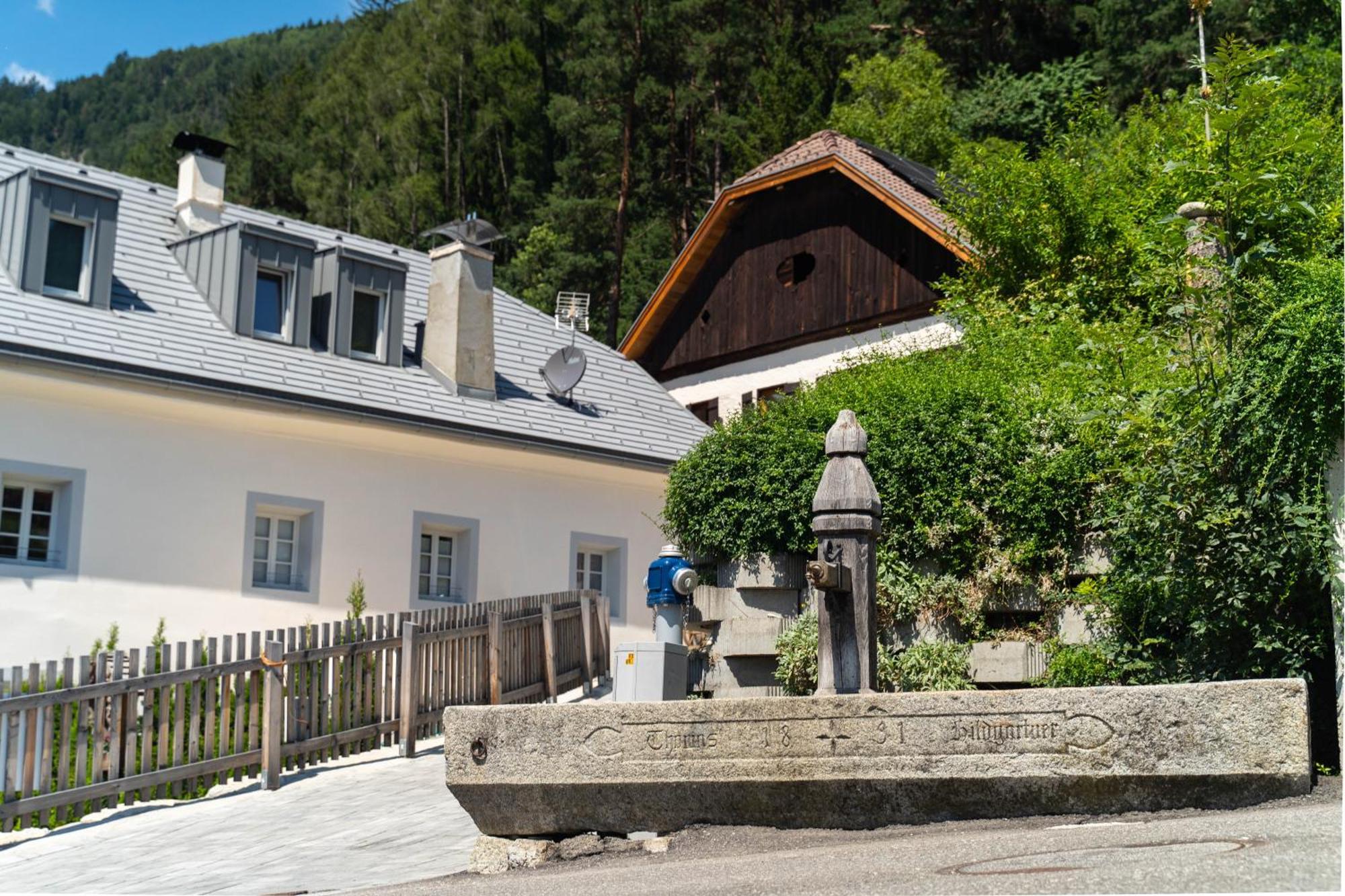 Apartments & Historic Chalet Neuhaus San Sigismondo Buitenkant foto